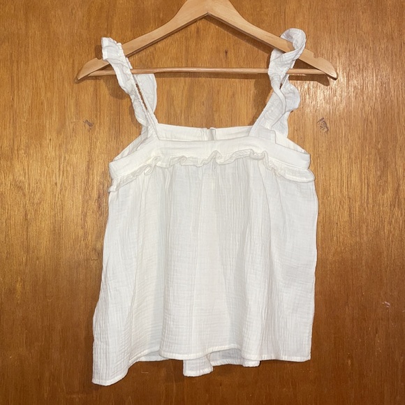 •WONDERLY•NWOT CREAM GAUZE MATERIAL RUFFLE SLEEVE TANK TOP SIZE XS - Picture 3 of 8